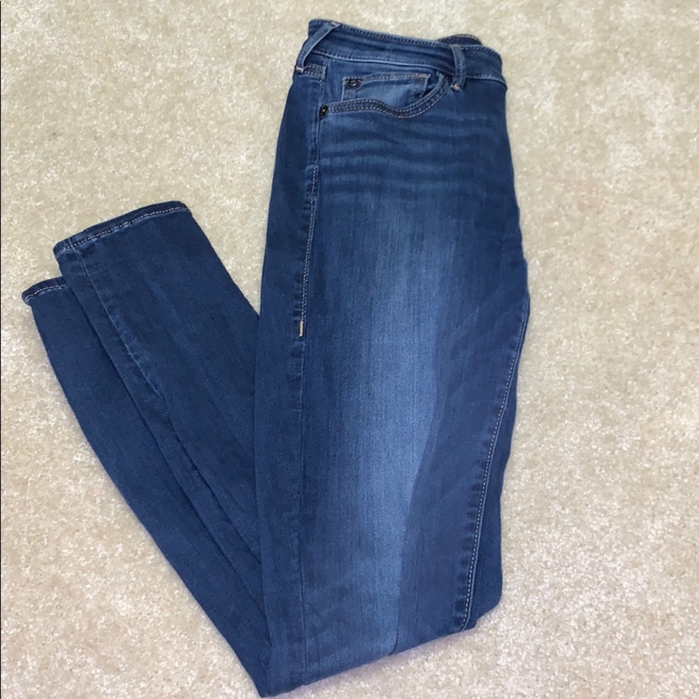 True Religion Jeans - Picture 2 of 8